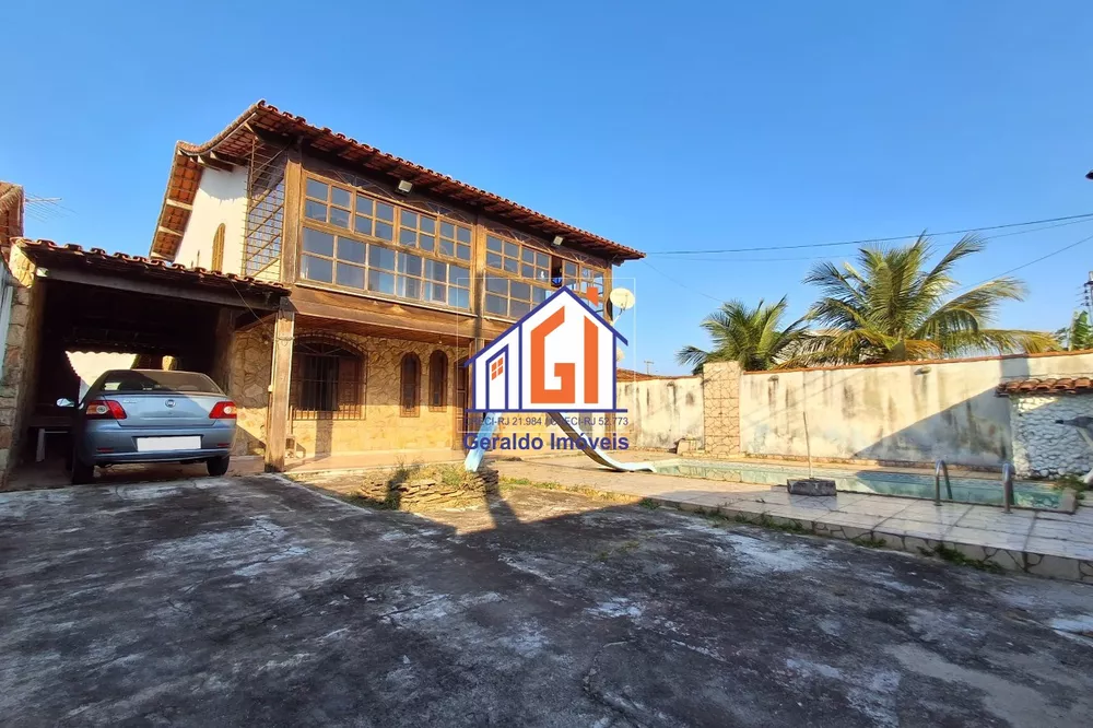 Casa à venda com 4 quartos, 450m² - Foto 1