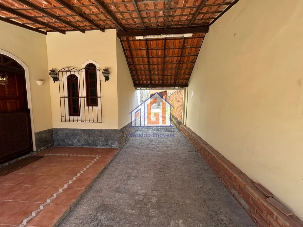 Casa, 4 quartos, 280 m² - Foto 3