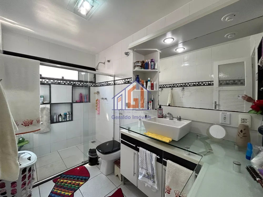 Casa, 4 quartos, 500 m² - Foto 1