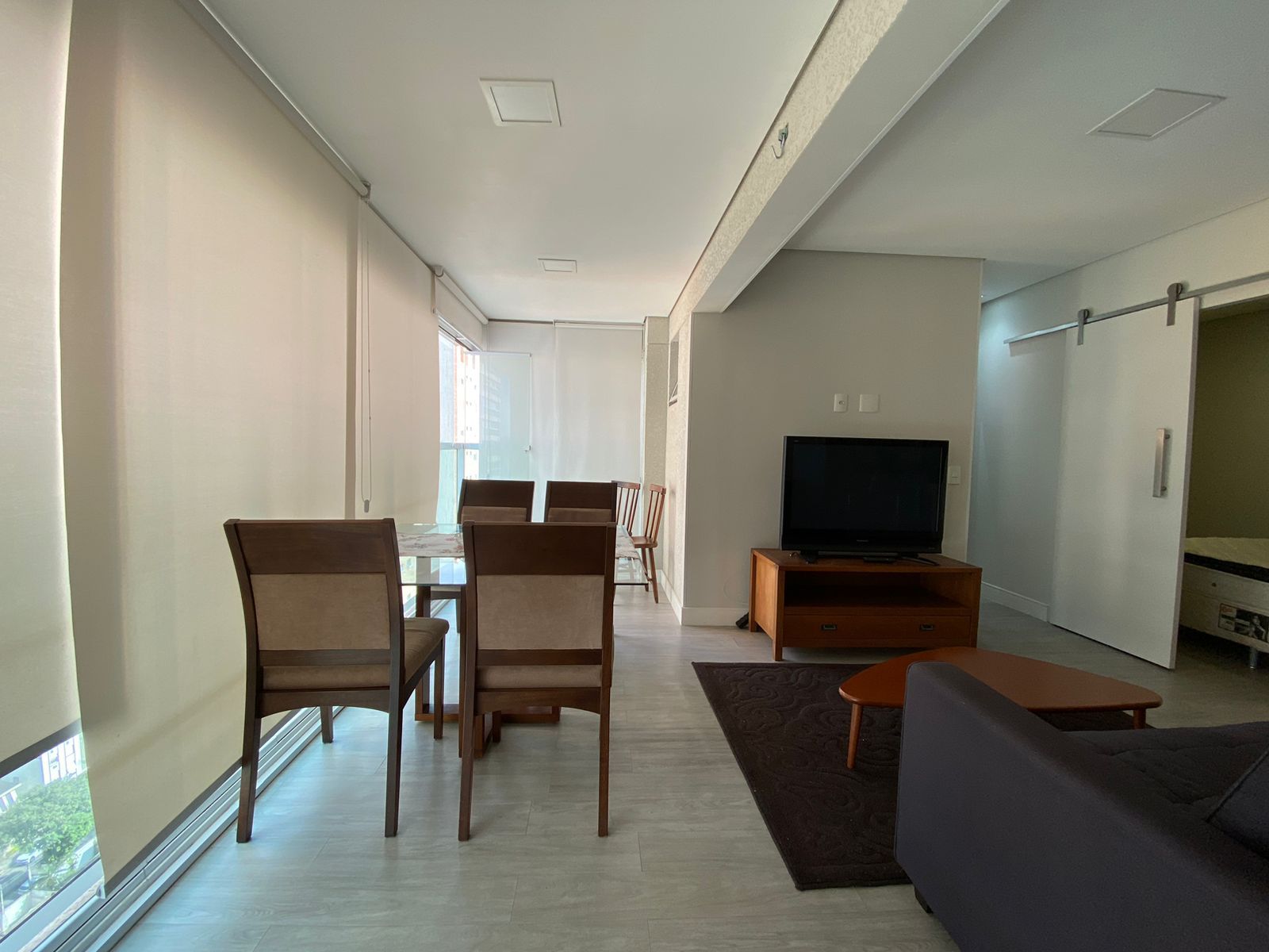 Apartamento à venda com 1 quarto, 48m² - Foto 2