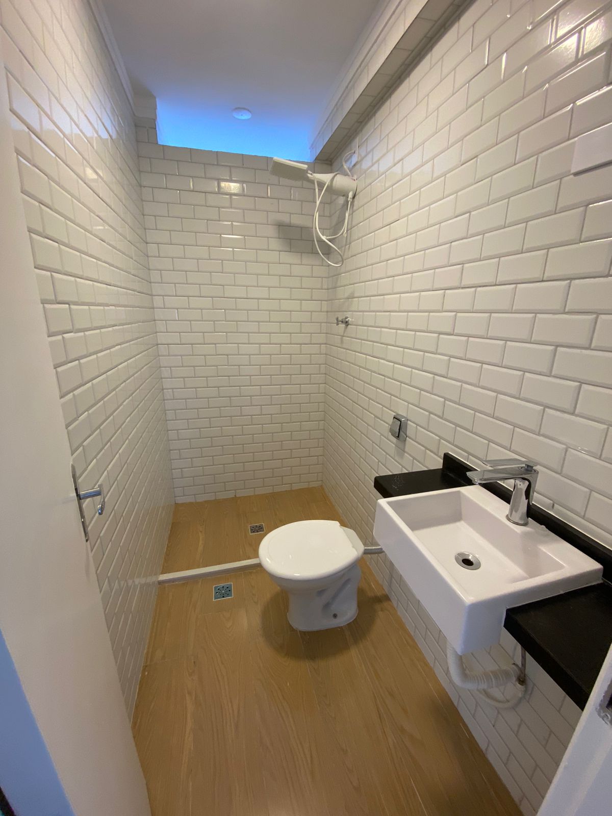 Apartamento à venda com 2 quartos, 80m² - Foto 4