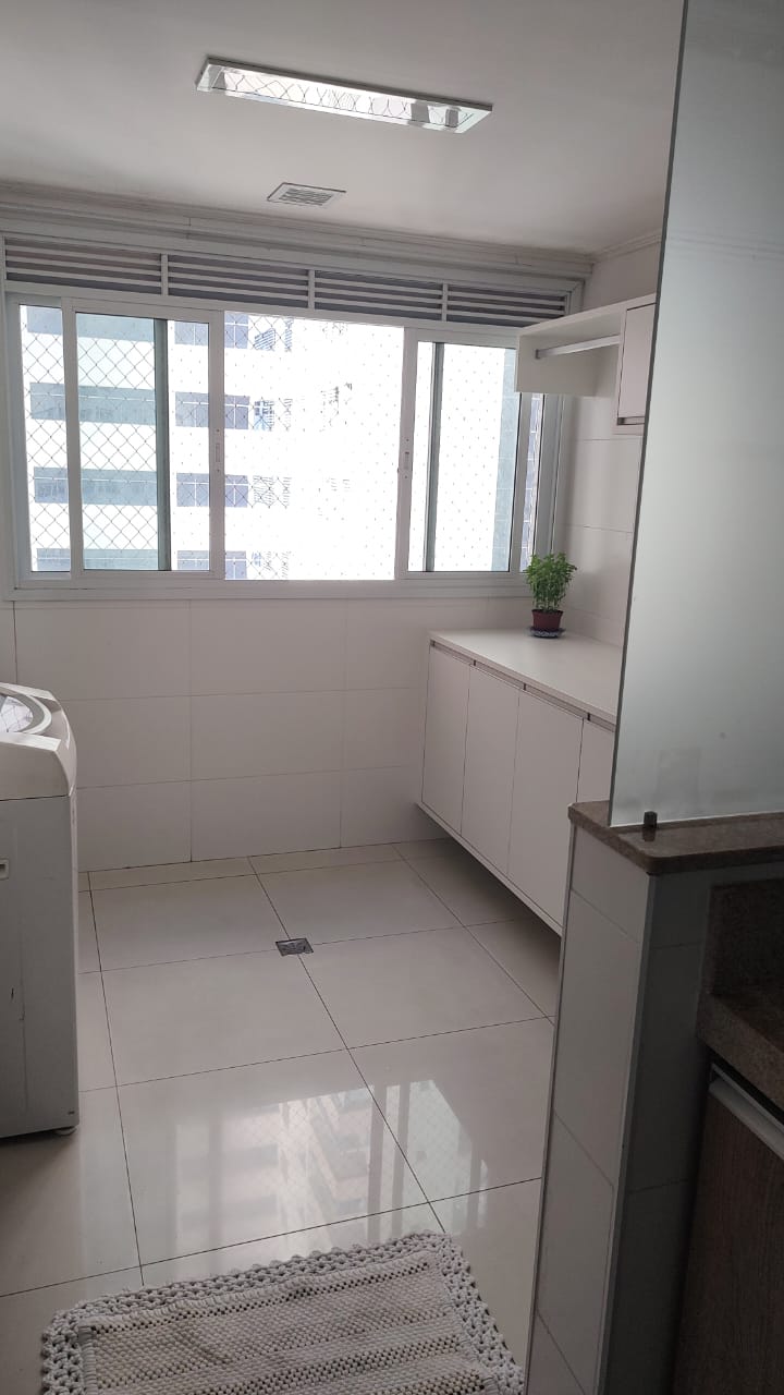 Apartamento à venda com 4 quartos, 324m² - Foto 12