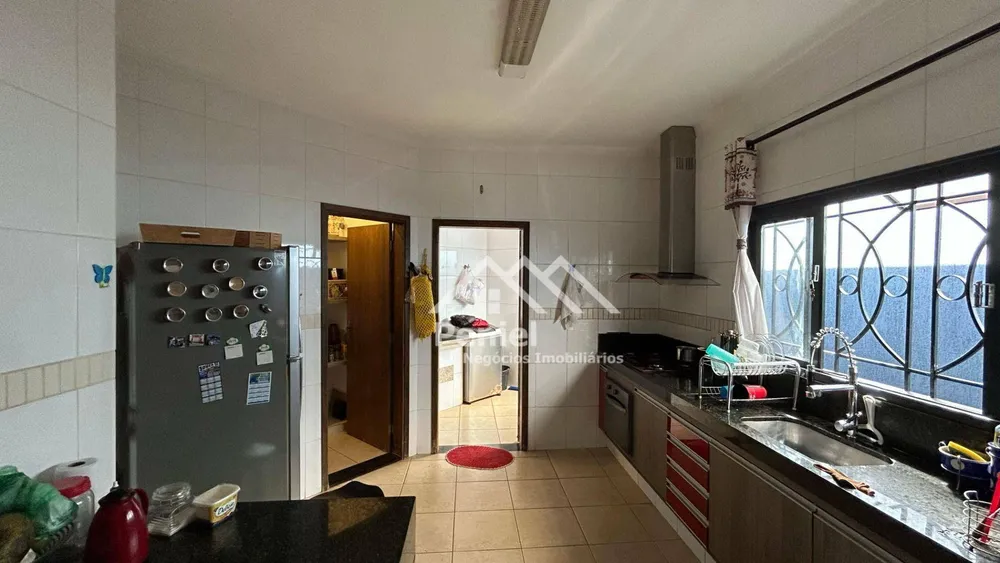 Casa, 3 quartos, 178 m² - Foto 3