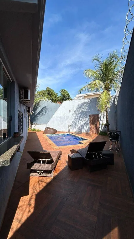 Casa, 3 quartos, 178 m² - Foto 2