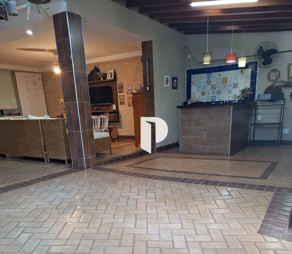 Casa, 4 quartos, 250 m² - Foto 9