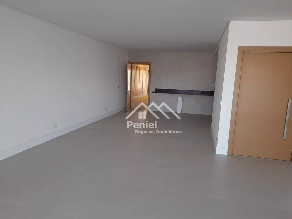 Apartamento à venda com 3 quartos, 227m² - Foto 1