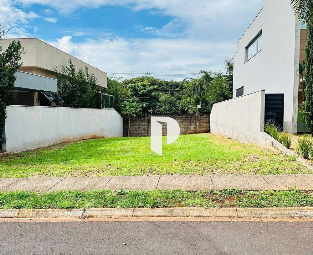 Loteamento e Condomínio, 333 m² - Foto 1