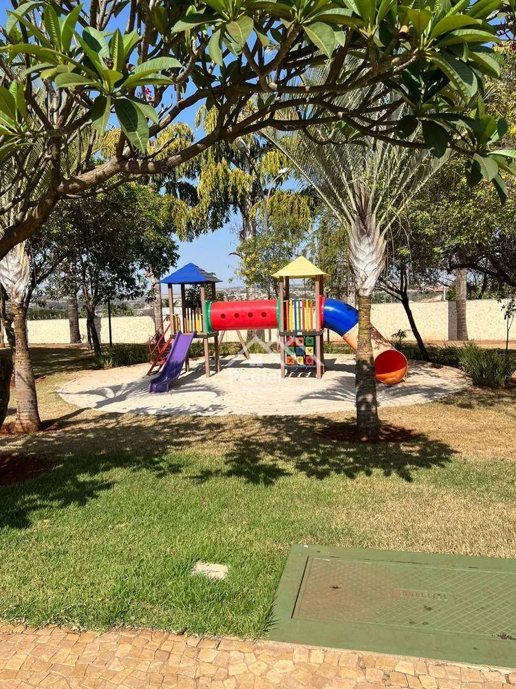 Sobrado, 3 quartos, 402 m² - Foto 3