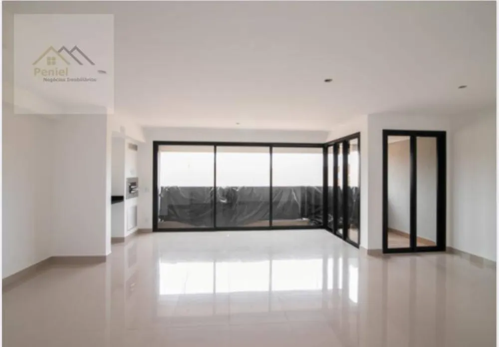 Apartamento, 3 quartos, 134 m² - Foto 1