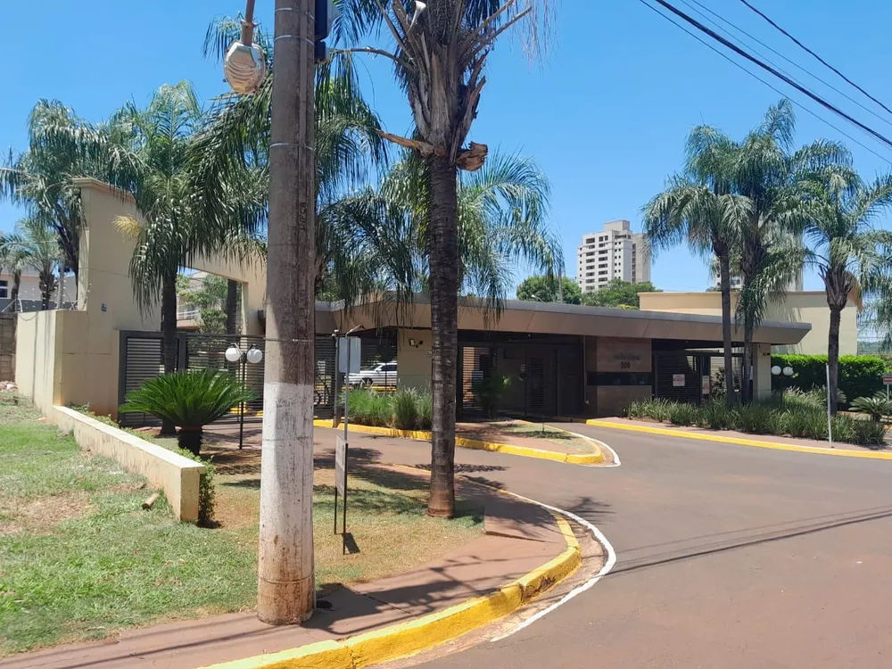 Loteamento e Condomínio, 338 m² - Foto 1