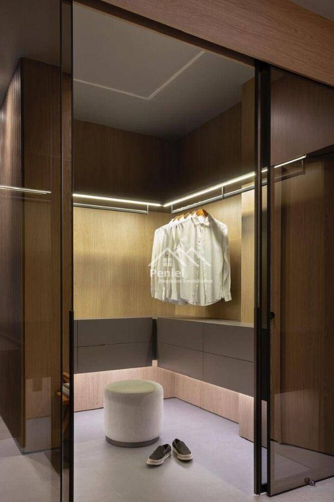 Apartamento à venda com 3 quartos, 170m² - Foto 4