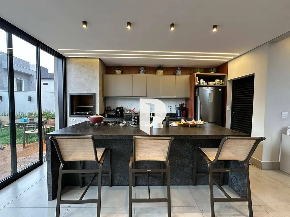 Sobrado, 4 quartos, 212 m² - Foto 2