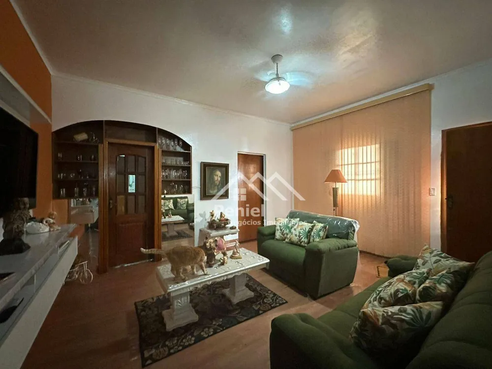 Casa, 4 quartos, 309 m² - Foto 1