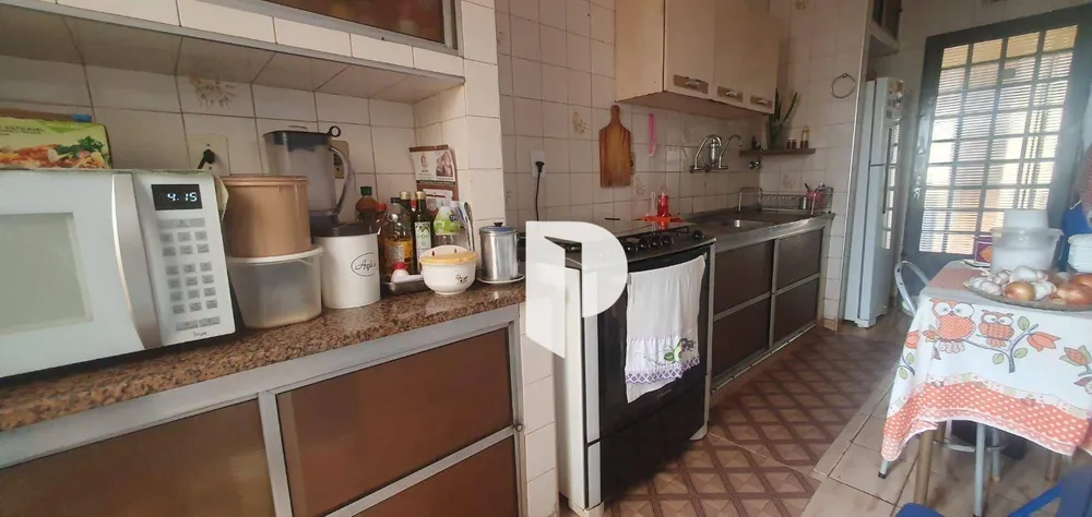 Casa, 3 quartos, 142 m² - Foto 3