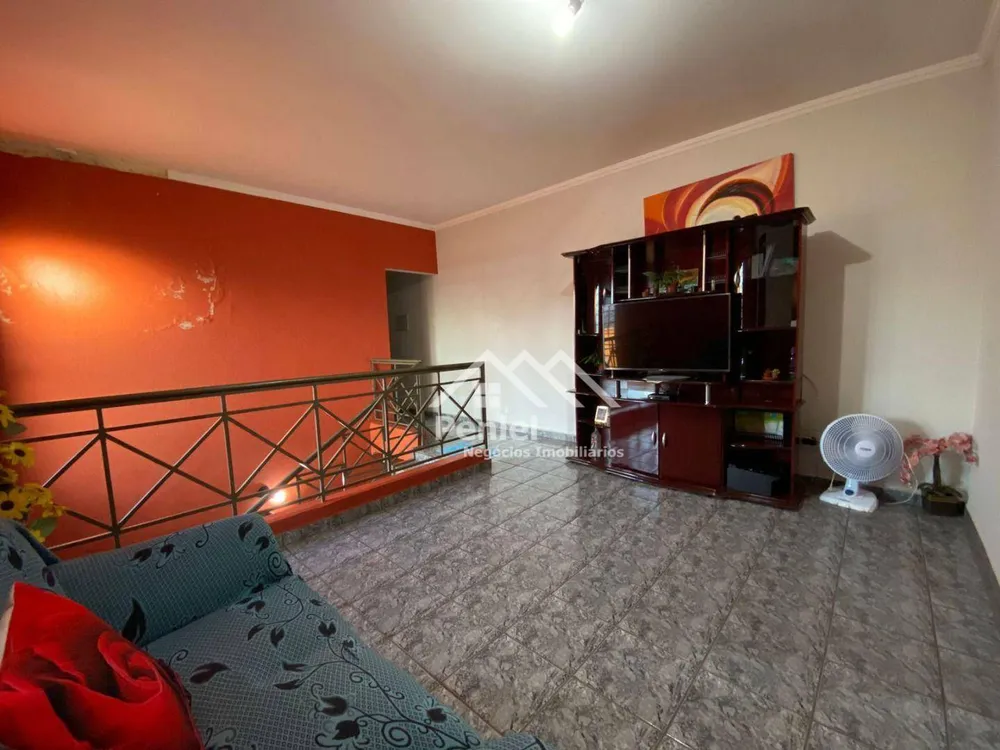 Sobrado, 3 quartos, 214 m² - Foto 2