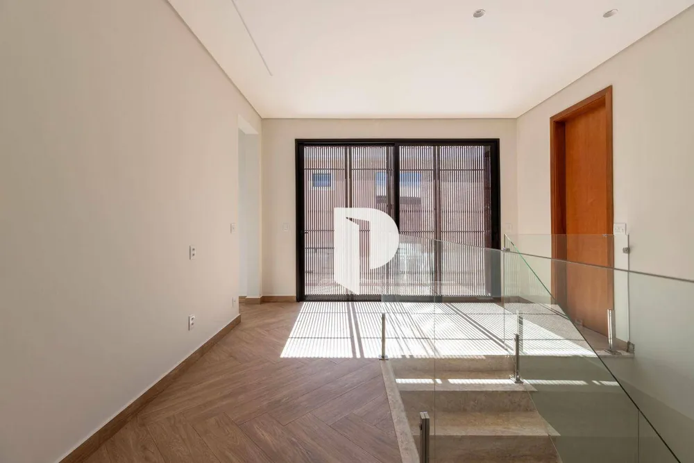 Sobrado, 3 quartos, 303 m² - Foto 11