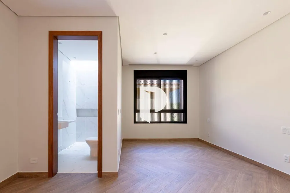 Sobrado, 3 quartos, 303 m² - Foto 14