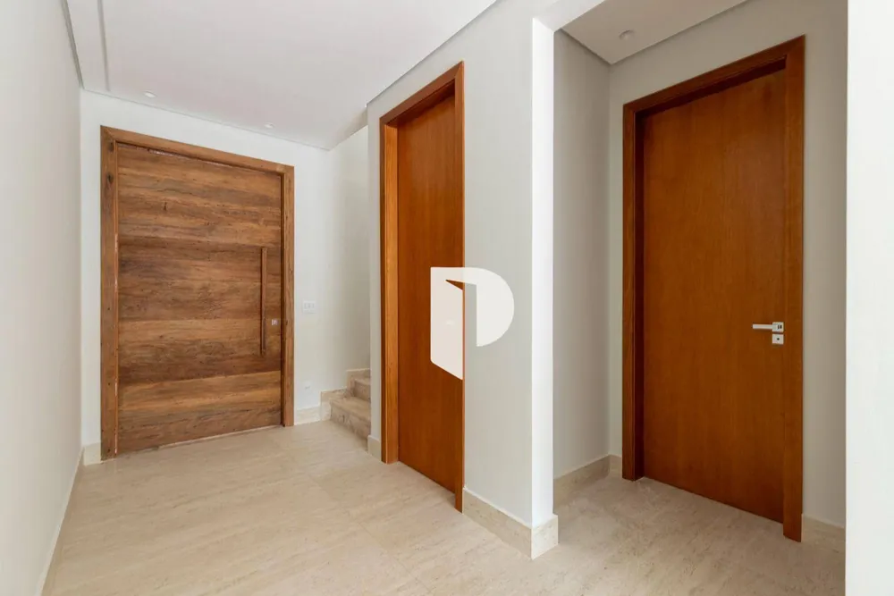 Sobrado, 3 quartos, 303 m² - Foto 6