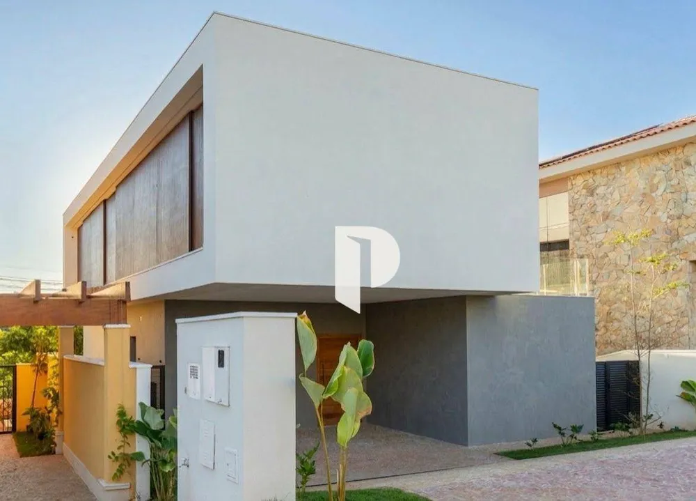 Sobrado, 3 quartos, 303 m² - Foto 2