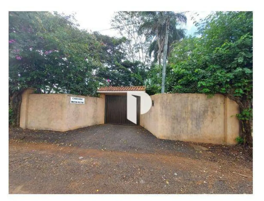 Chácara, 4 quartos, 5000 m² - Foto 1