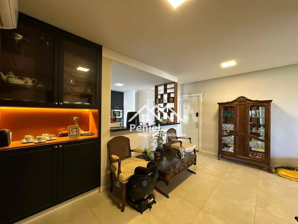 Apartamento, 3 quartos, 131 m² - Foto 1