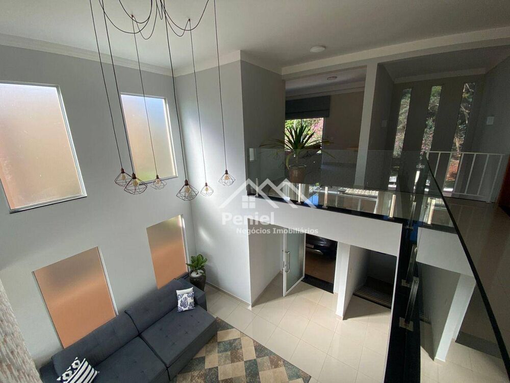 Sobrado, 3 quartos, 386 m² - Foto 2