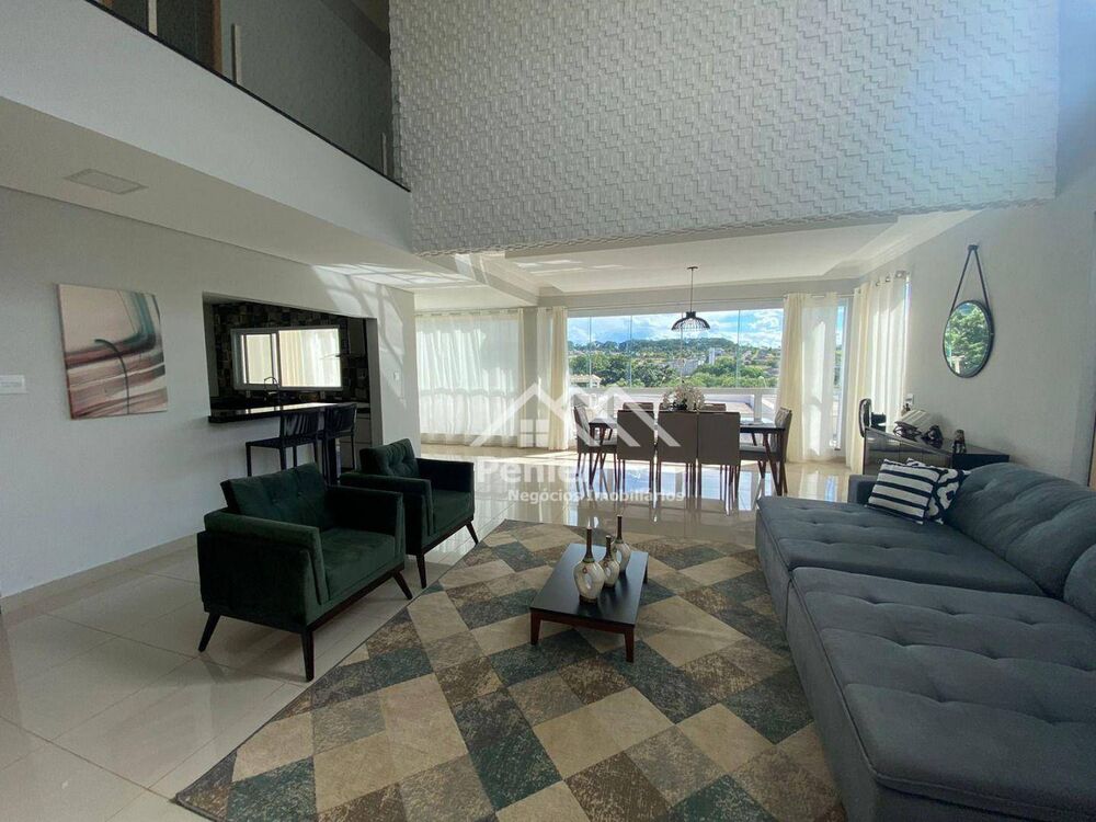 Sobrado, 3 quartos, 386 m² - Foto 1