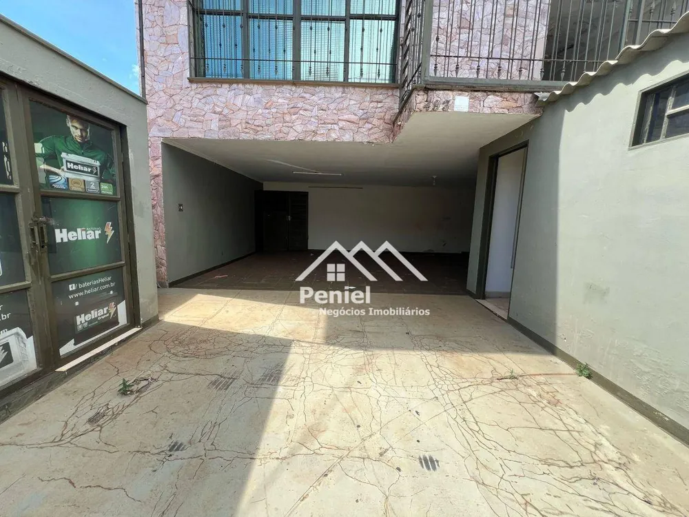 Sobrado, 3 quartos, 217 m² - Foto 2