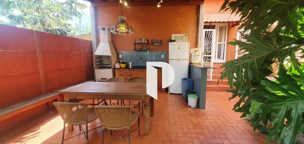 Casa, 2 quartos, 73 m² - Foto 1