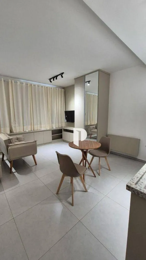 Apartamento, 1 quarto, 28 m² - Foto 2