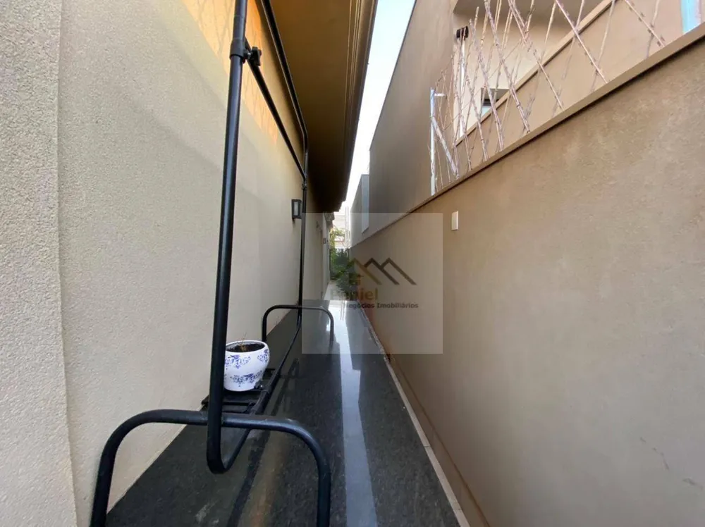 Sobrado, 3 quartos, 317 m² - Foto 2