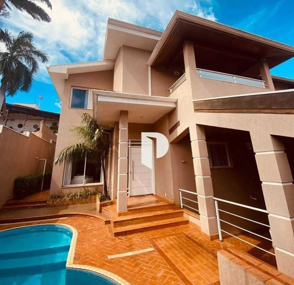 Casa, 3 quartos, 314 m² - Foto 1