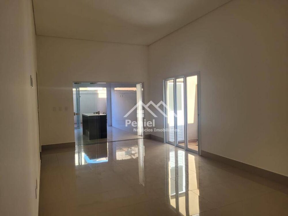 Casa de Condomínio à venda e aluguel com 3 quartos, 176m² - Foto 1