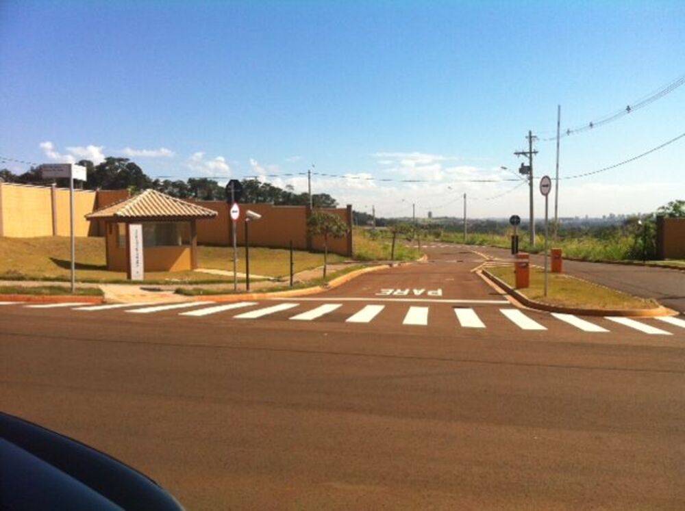 Loteamento e Condomínio, 582 m² - Foto 1