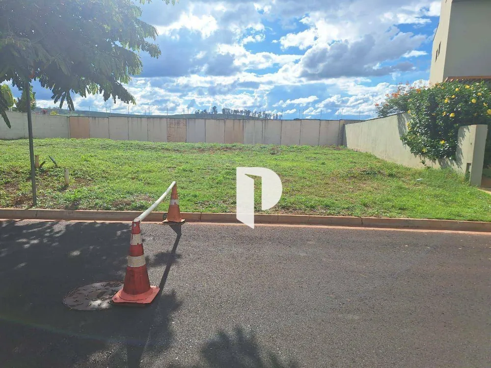 Loteamento e Condomínio, 369 m² - Foto 1