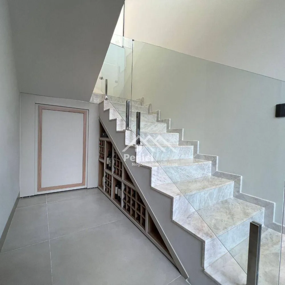 Sobrado, 3 quartos, 378 m² - Foto 6