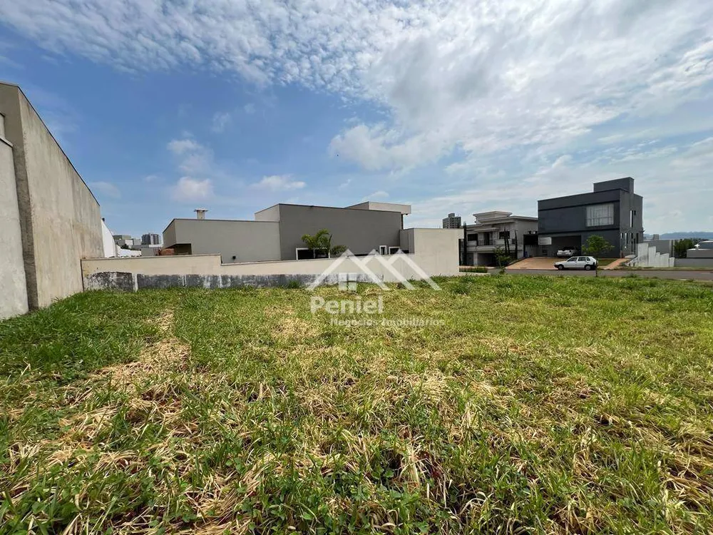 Loteamento e Condomínio, 352 m² - Foto 1