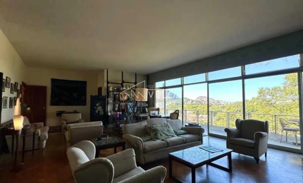 Apartamento, 3 quartos, 1000 m² - Foto 2