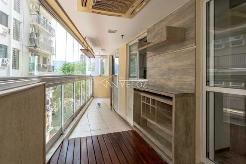 Apartamento, 3 quartos, 100 m² - Foto 2