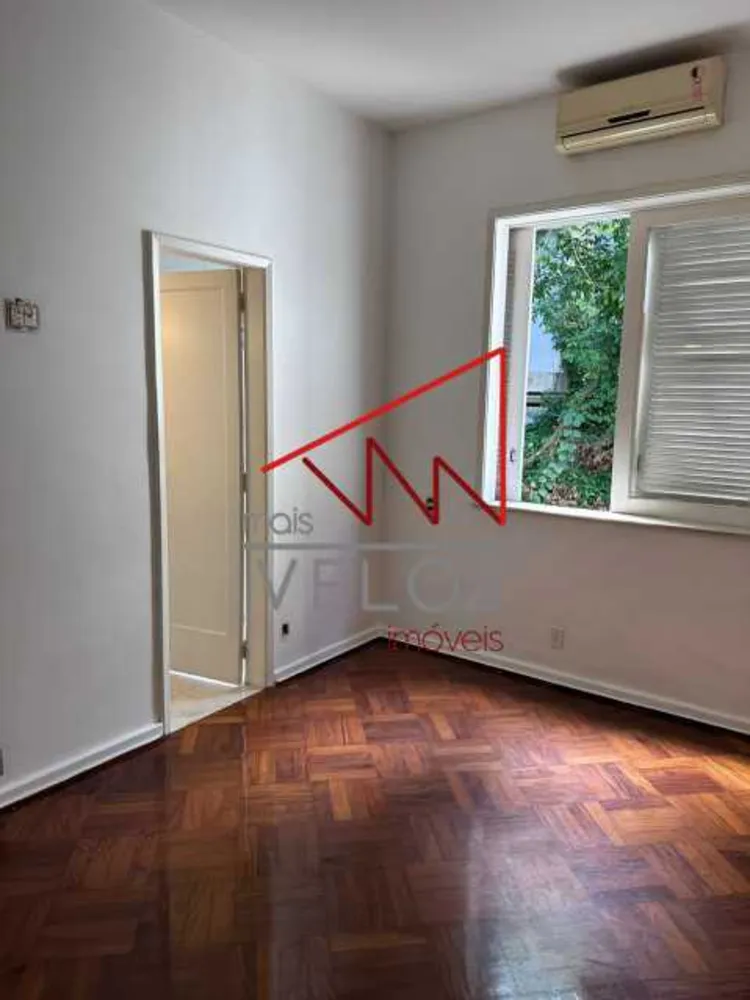 Kitnet-Studio, 272 m² - Foto 1