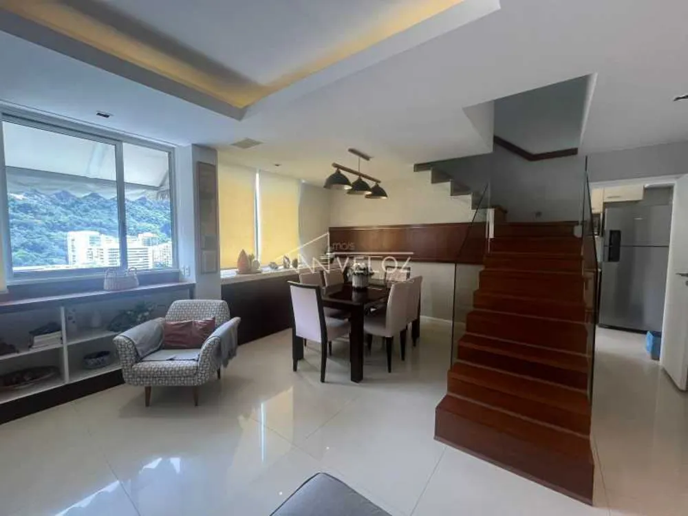 Cobertura, 3 quartos, 220 m² - Foto 8