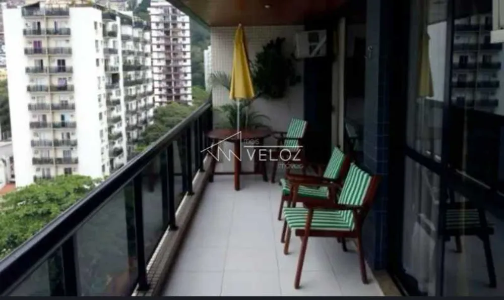Apartamento, 3 quartos, 130 m² - Foto 2