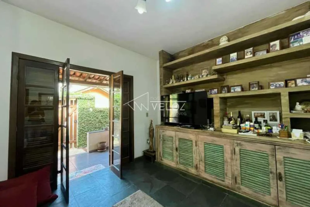 Apartamento, 6 quartos, 150 m² - Foto 1
