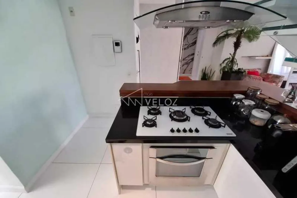 Apartamento, 3 quartos, 276 m² - Foto 1