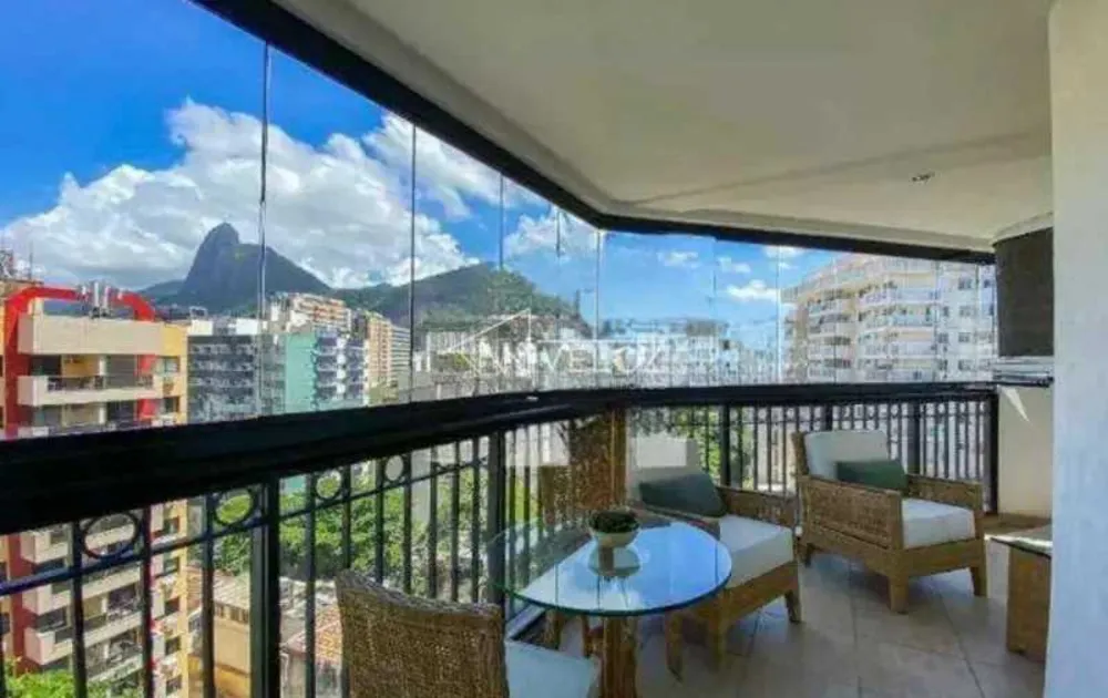 Cobertura, 3 quartos, 247 m² - Foto 2