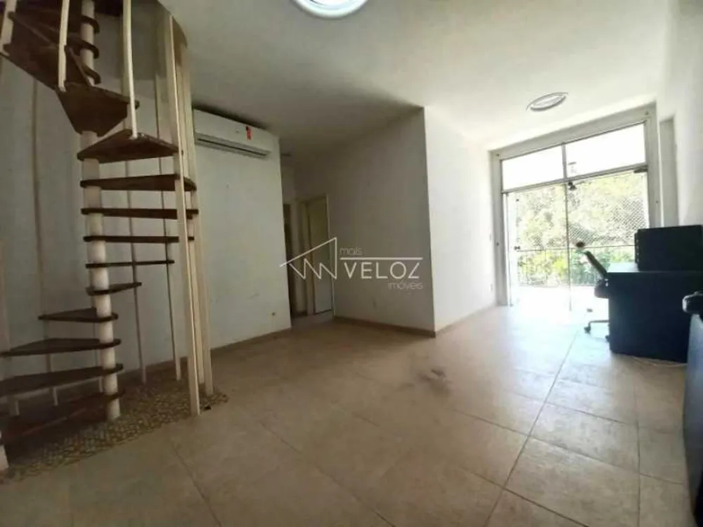 Cobertura, 3 quartos, 193 m² - Foto 4