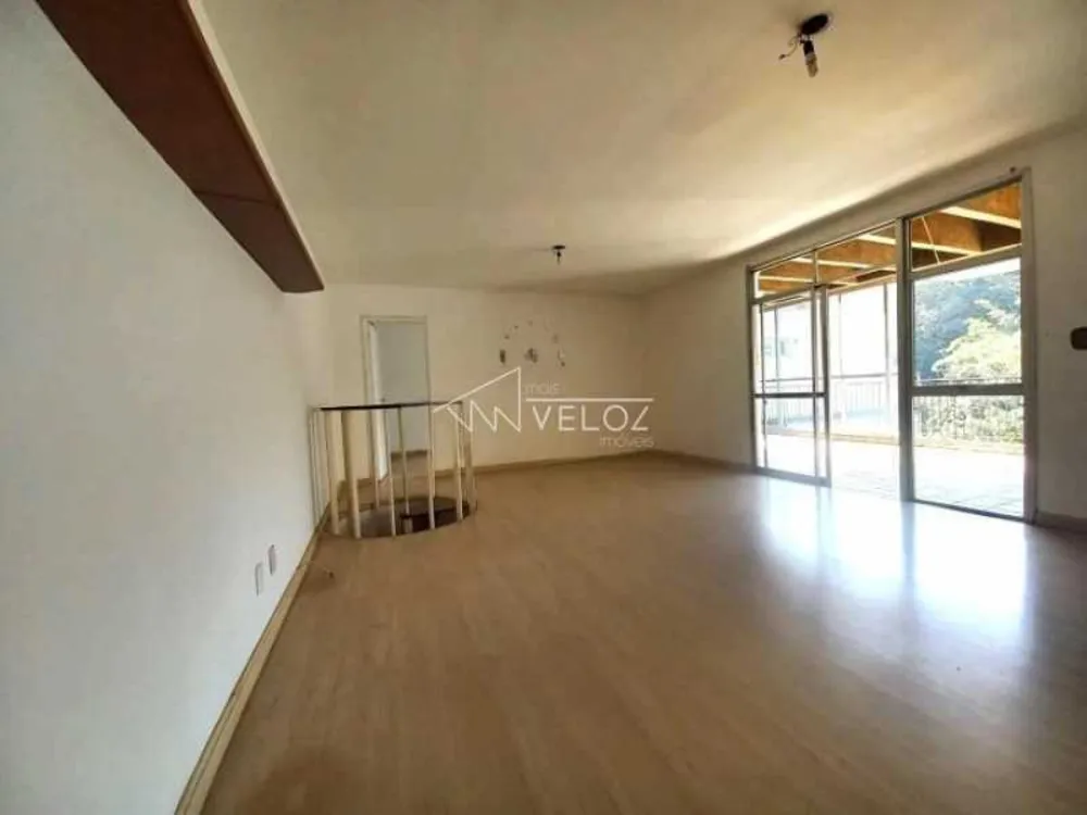 Cobertura, 3 quartos, 193 m² - Foto 3