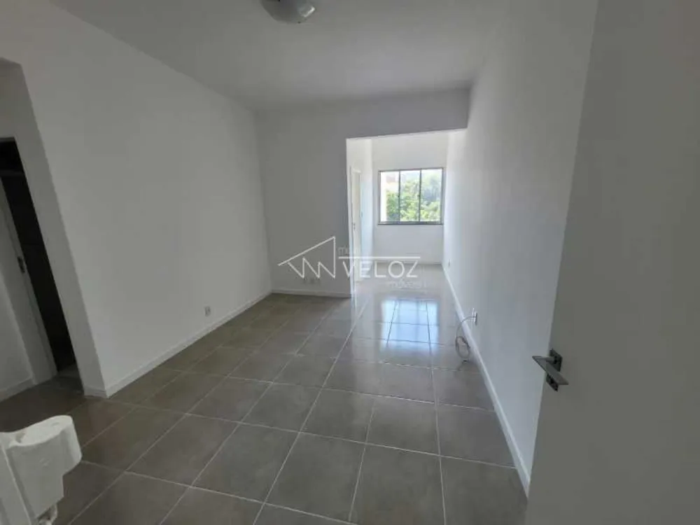Apartamento, 1 quarto, 51 m² - Foto 2