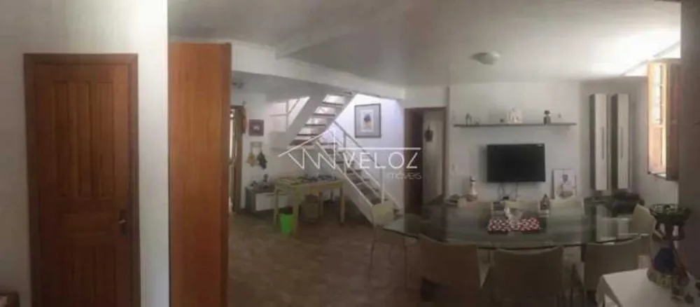 Apartamento, 4 quartos, 210 m² - Foto 1