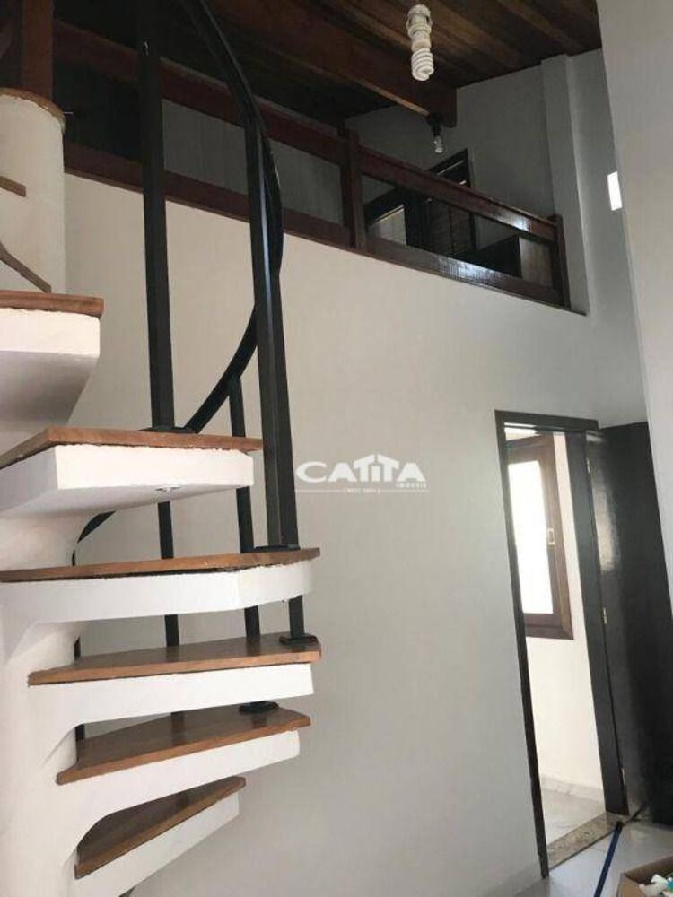 Sobrado, 4 quartos, 330 m² - Foto 1